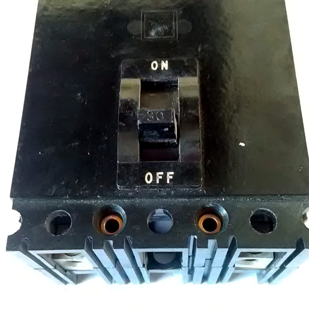 Square D 2 Pole 30 Amp 600 VAC FAP26030 Circuit Breaker - Image 4