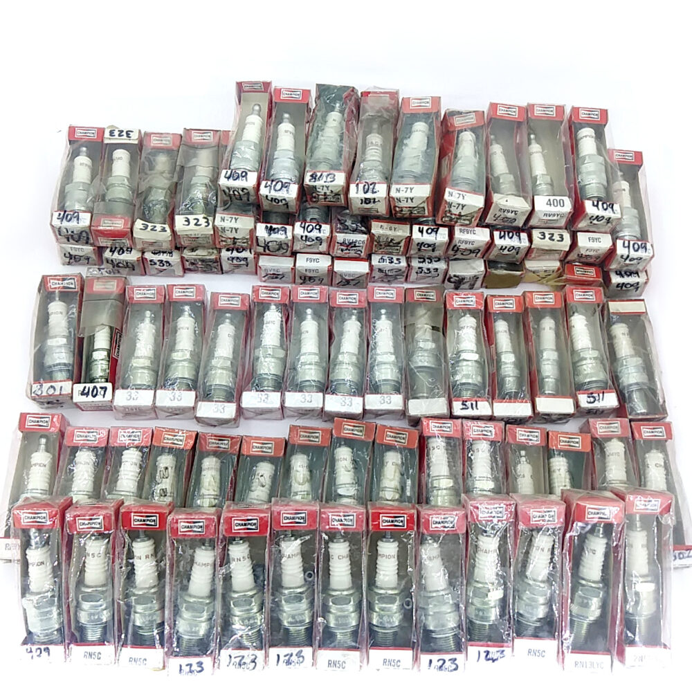 Lot of 200 Champion Spark Plugs RC12YC, RV12YC6, RV9YC, RF9YC, RN5C, N-6Y, J14YC - Image 3