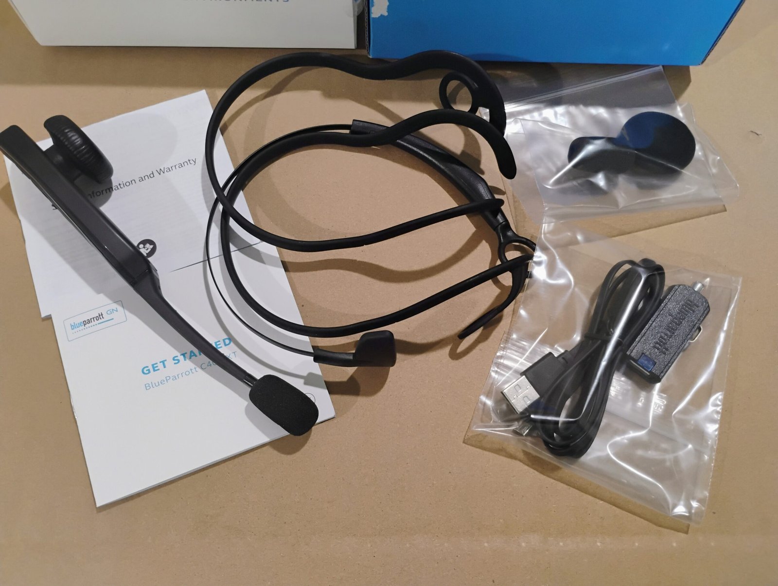 Blue Parrot C400-XT Convertible Bluetooth Wireless Headset Trucker — image 2 of 13