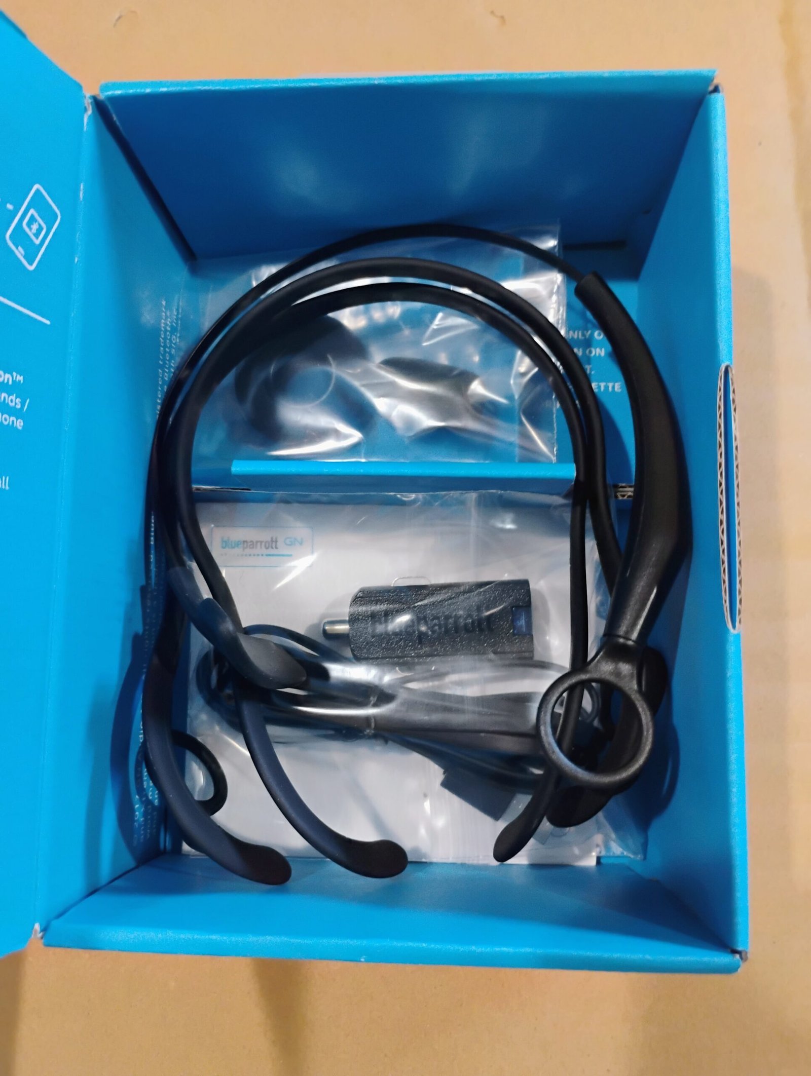 Blue Parrot C400-XT Convertible Bluetooth Wireless Headset Trucker — image 7 of 13