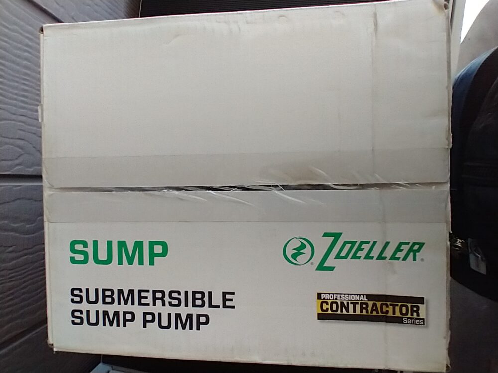 Zoeller Submersible Sump Pump 1/3HP 48 GPH Cast Iron Vertical Float Switch AC - Image 6