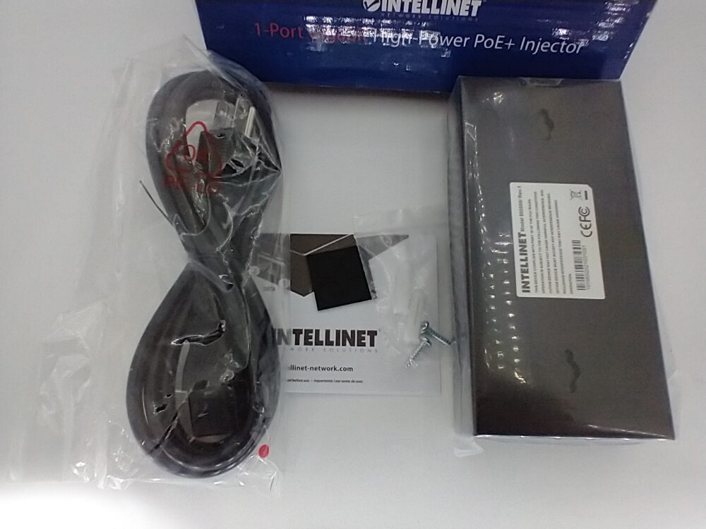 Intellinet Gigabit High Power POE Injector 560566 with Metal Housing - Image 2