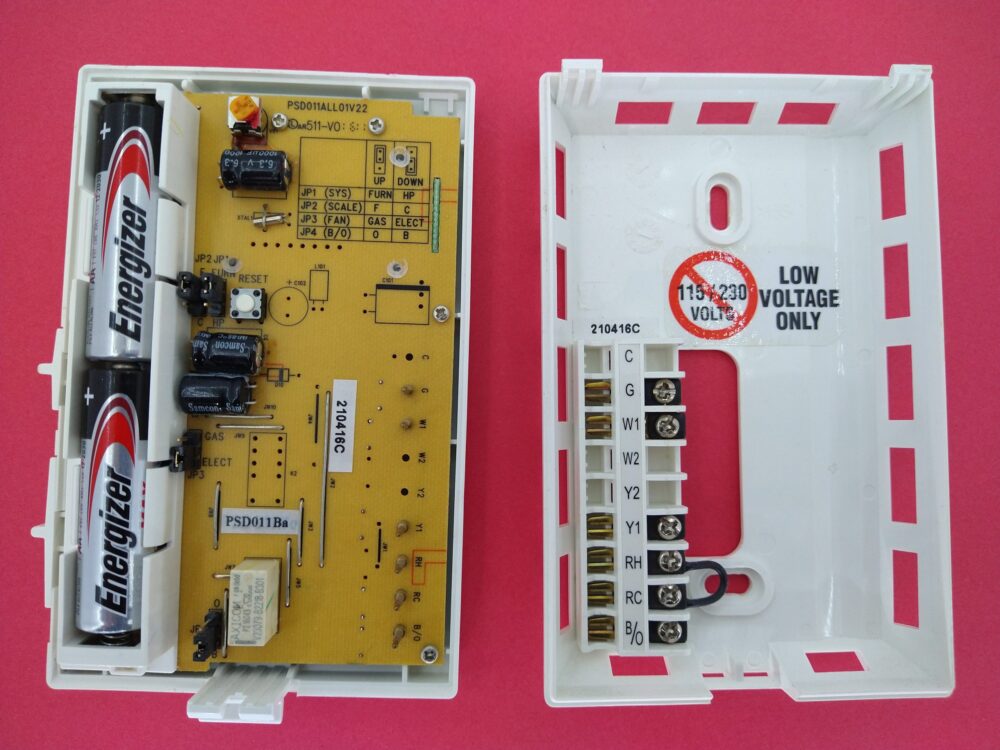 LuxPRO PSD011B Pro-Spec Battery Powered Digital Thermostat4