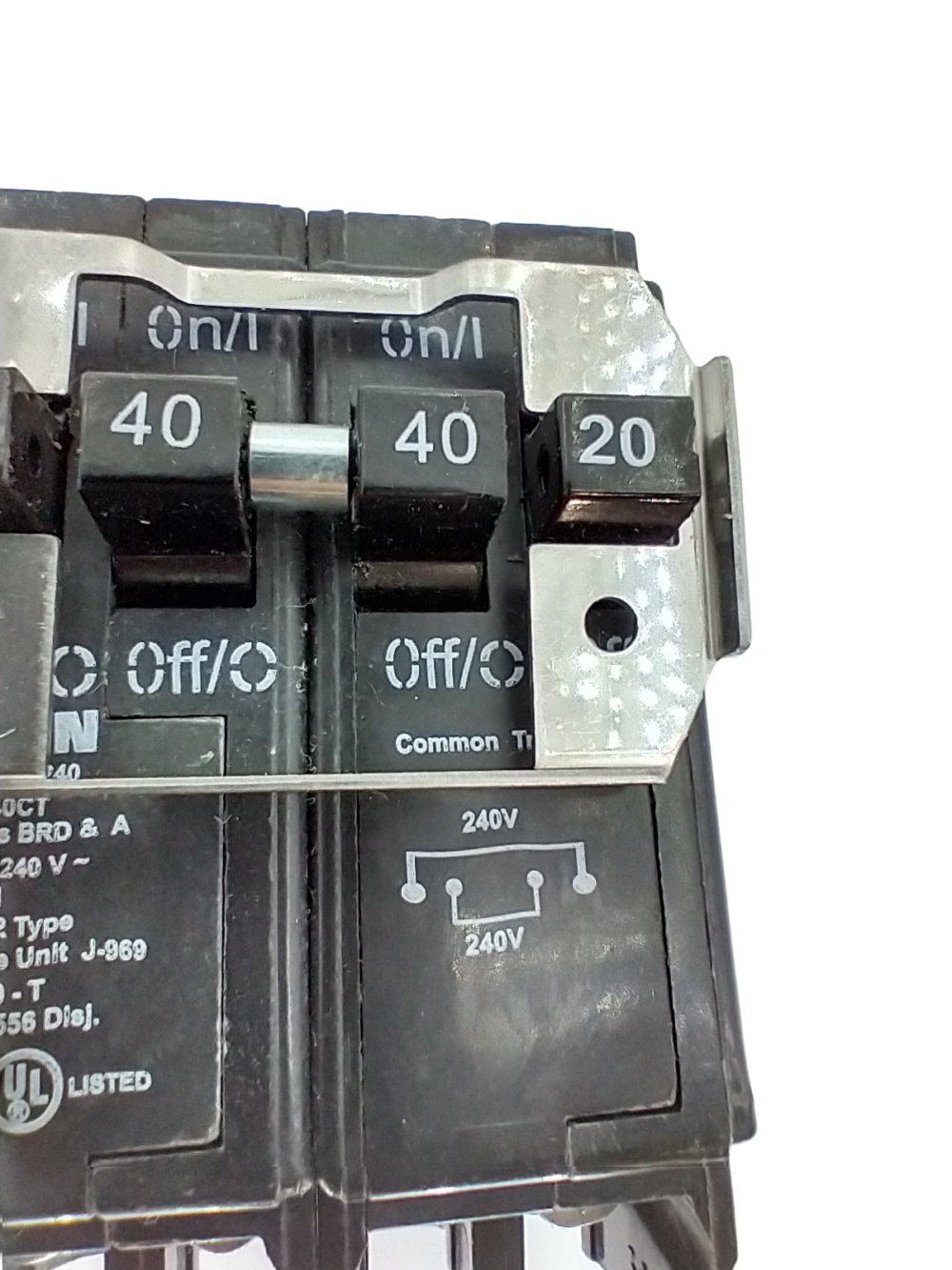 EATON BQC220240 (1) 2 Pole 20 Amp (1)2 Pole 40 Amp Combo Quad Circuit Breaker BR - Image 5