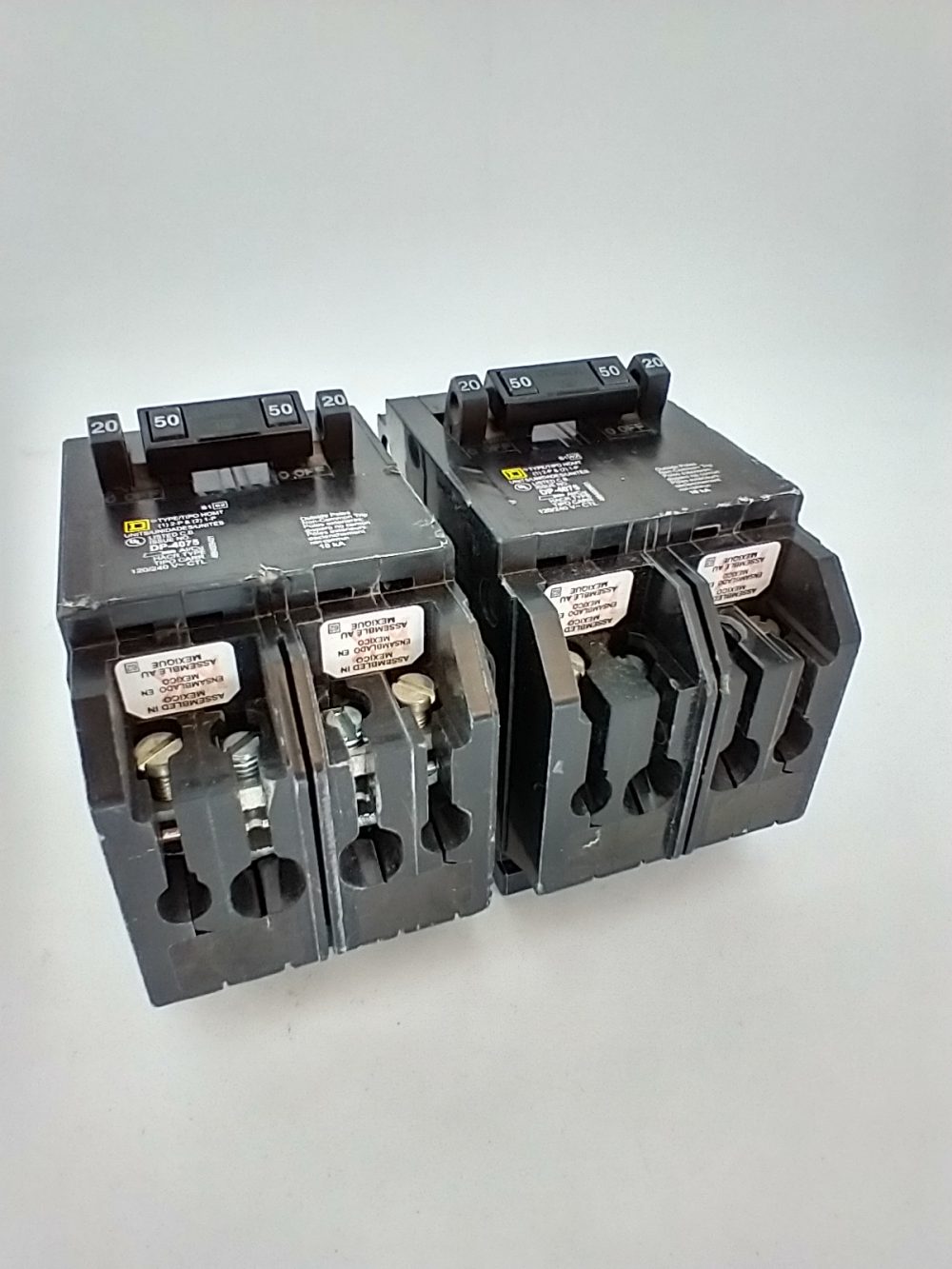 Lot of 2 Square D HOMT2020250 Circuit Breaker Homeline 20Amp 1 Pole 50Amp 2 Pole - Image 4