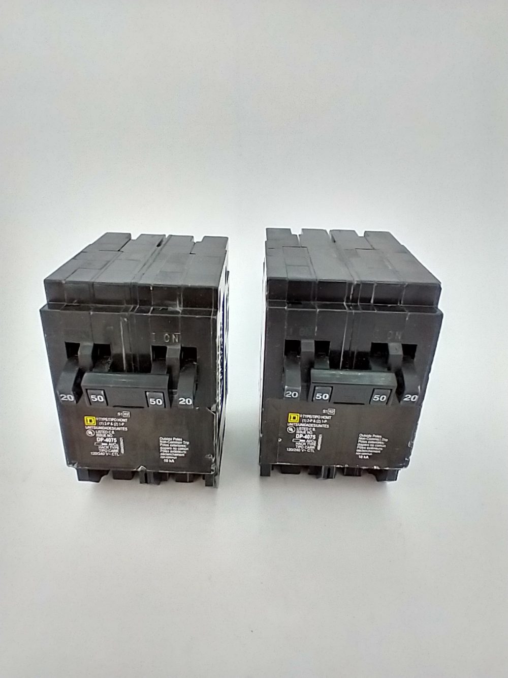 Lot of 2 Square D HOMT2020250 Circuit Breaker Homeline 20Amp 1 Pole 50Amp 2 Pole - Image 6