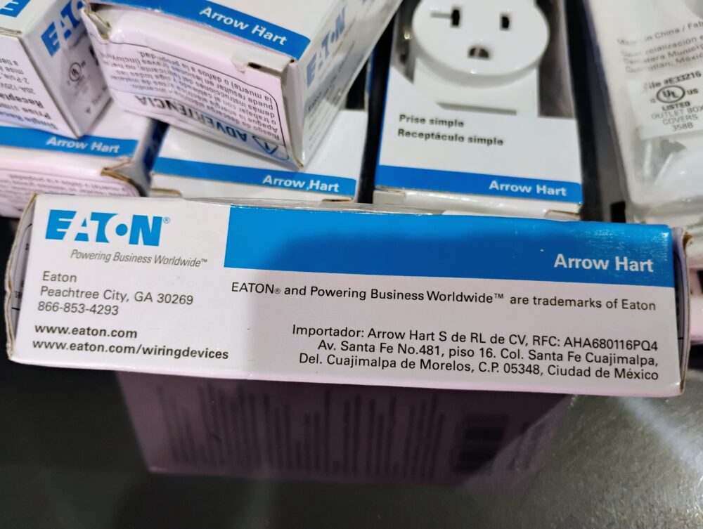 Lot of 6 Eaton TR1877W-Bxsp Single Receptacle 20A White with Plate - Image 7