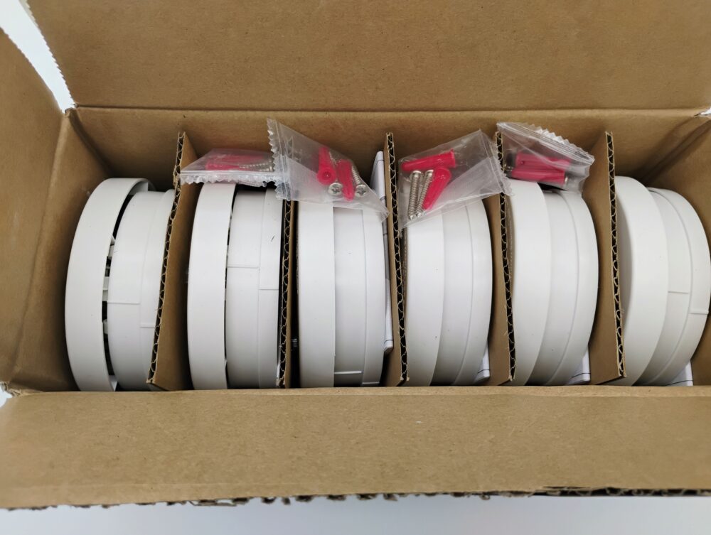 6 Pack Ionization Smoke Detector W/9V Battery Fire Alarm Home Safety Sensor - Image 3