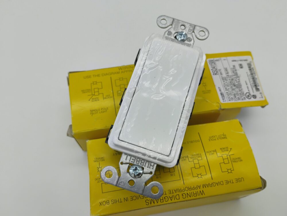 Lot of 2 Hubbell RSD415W 4-Way Rocker Switch 15A 120/277V White Decorator - Image 4