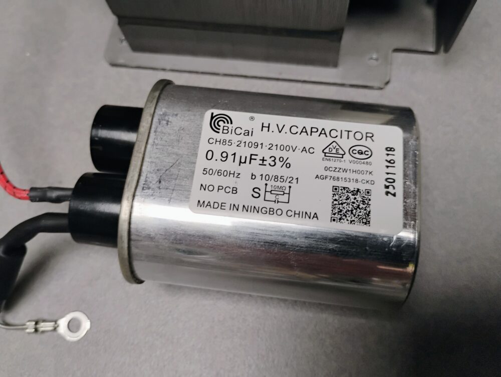New LG Transformer EBJ60664617 + Capacitor - Image 5