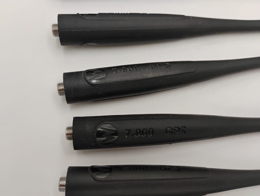 Lot of 7 Motorola 7-800 MHz GPS Antenna for APX 4000 6000 7000 8000 - Image 4
