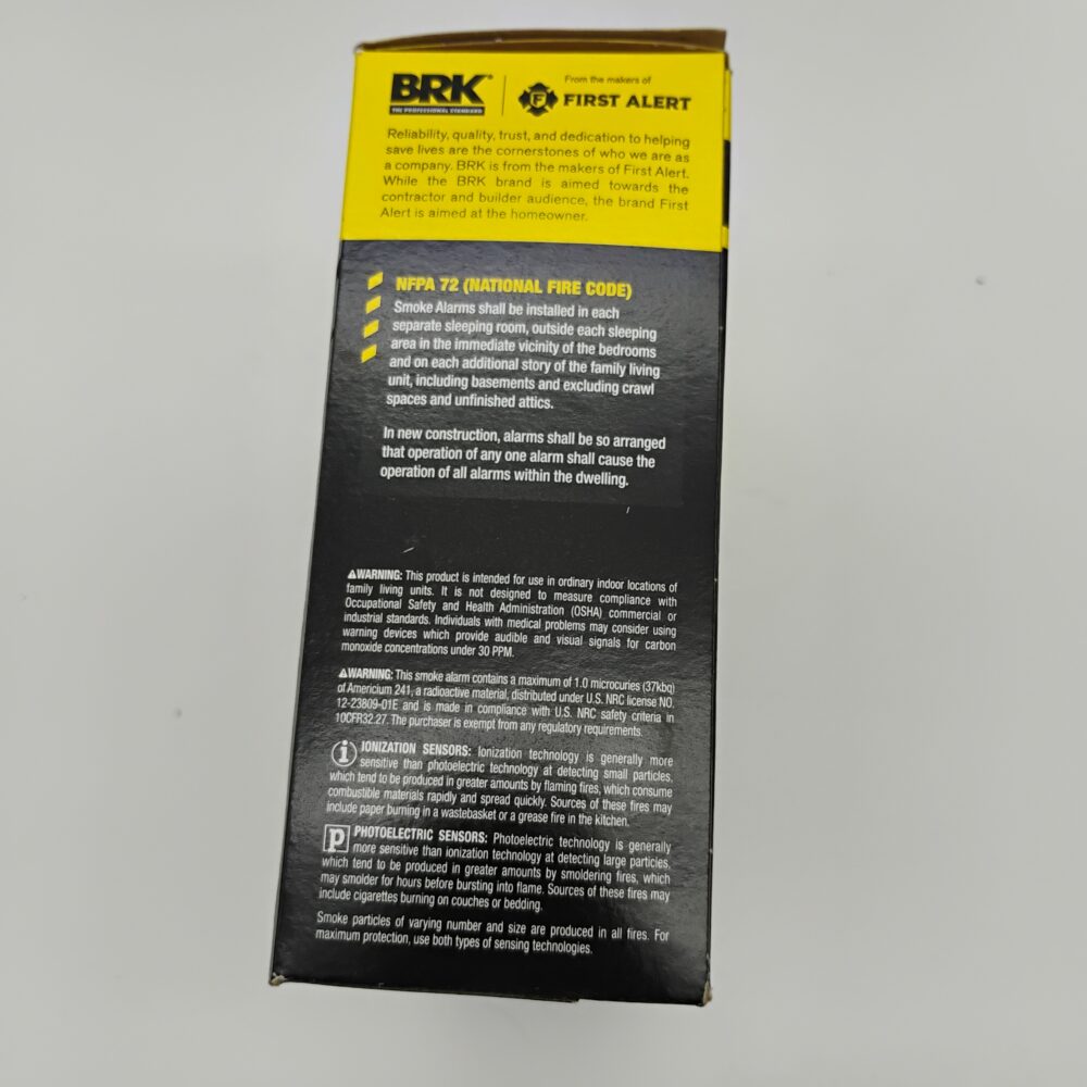 (4) First Alert BRK Alarm, (3) SMI100-AC Smoke, (1) SMICO100-AC Smoke/C. Monoxid - Image 6