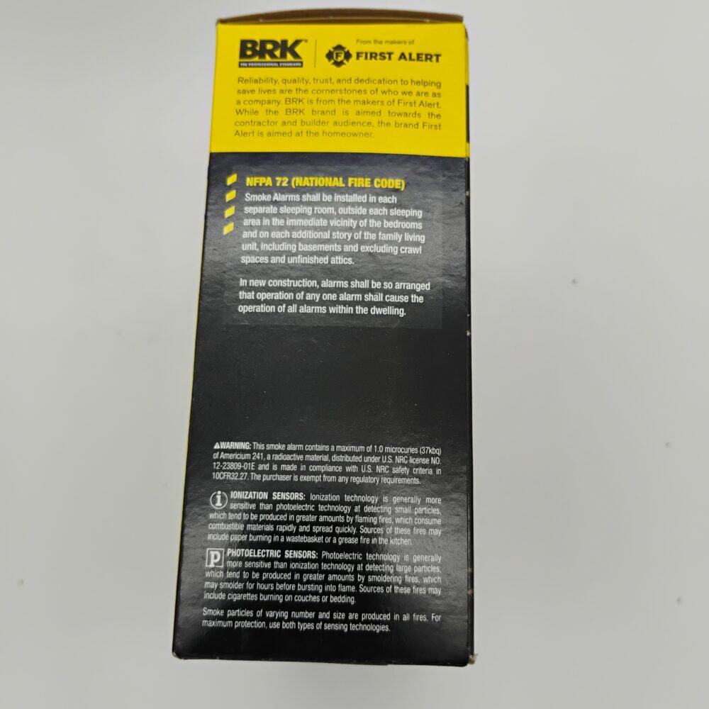 (4) First Alert BRK Alarm, (3) SMI100-AC Smoke, (1) SMICO100-AC Smoke/C. Monoxid - Image 11