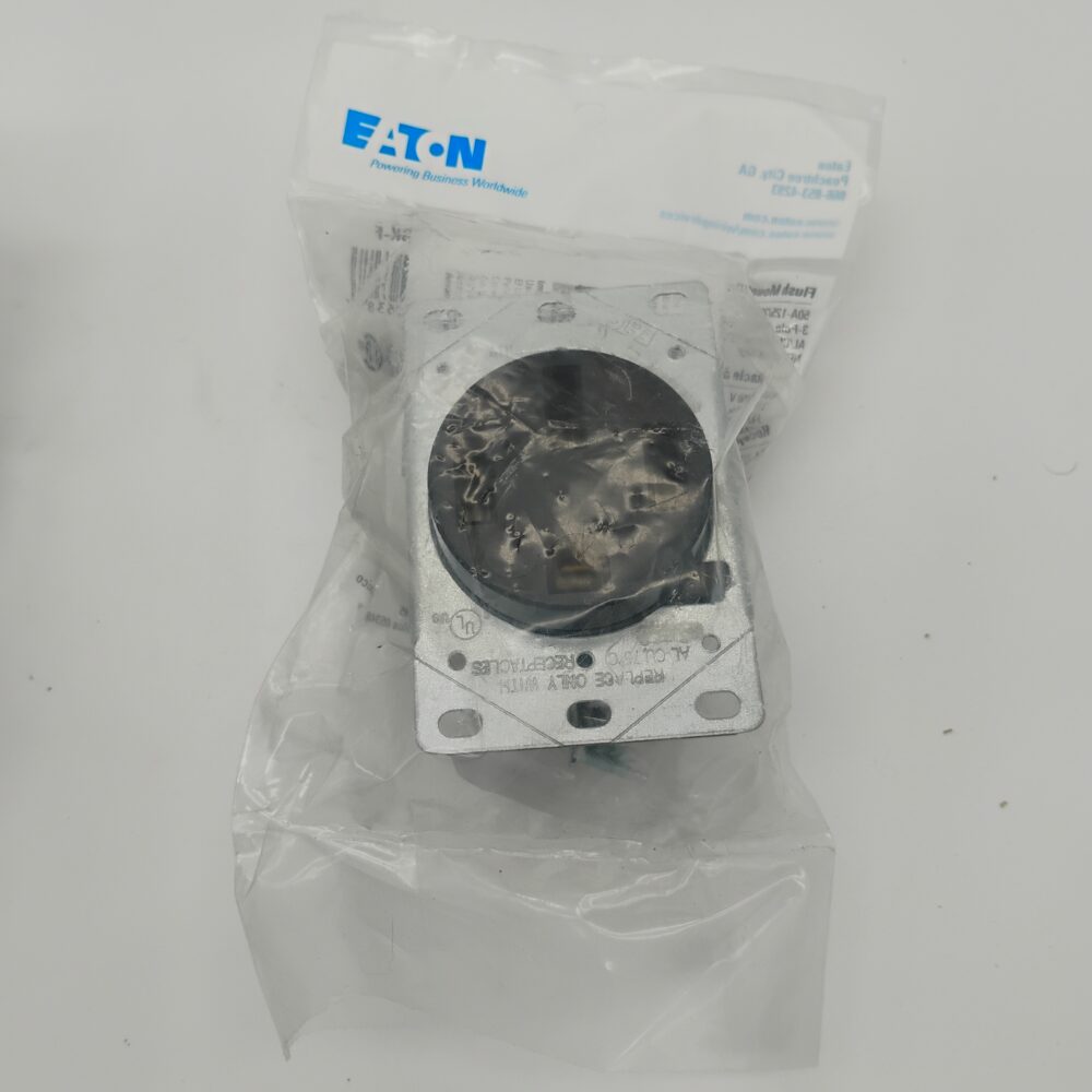 (3) Eaton Straight Blade Receptacle, 1 Outlet, Nema 14-50R, 50 A, 125/250V - Image 3