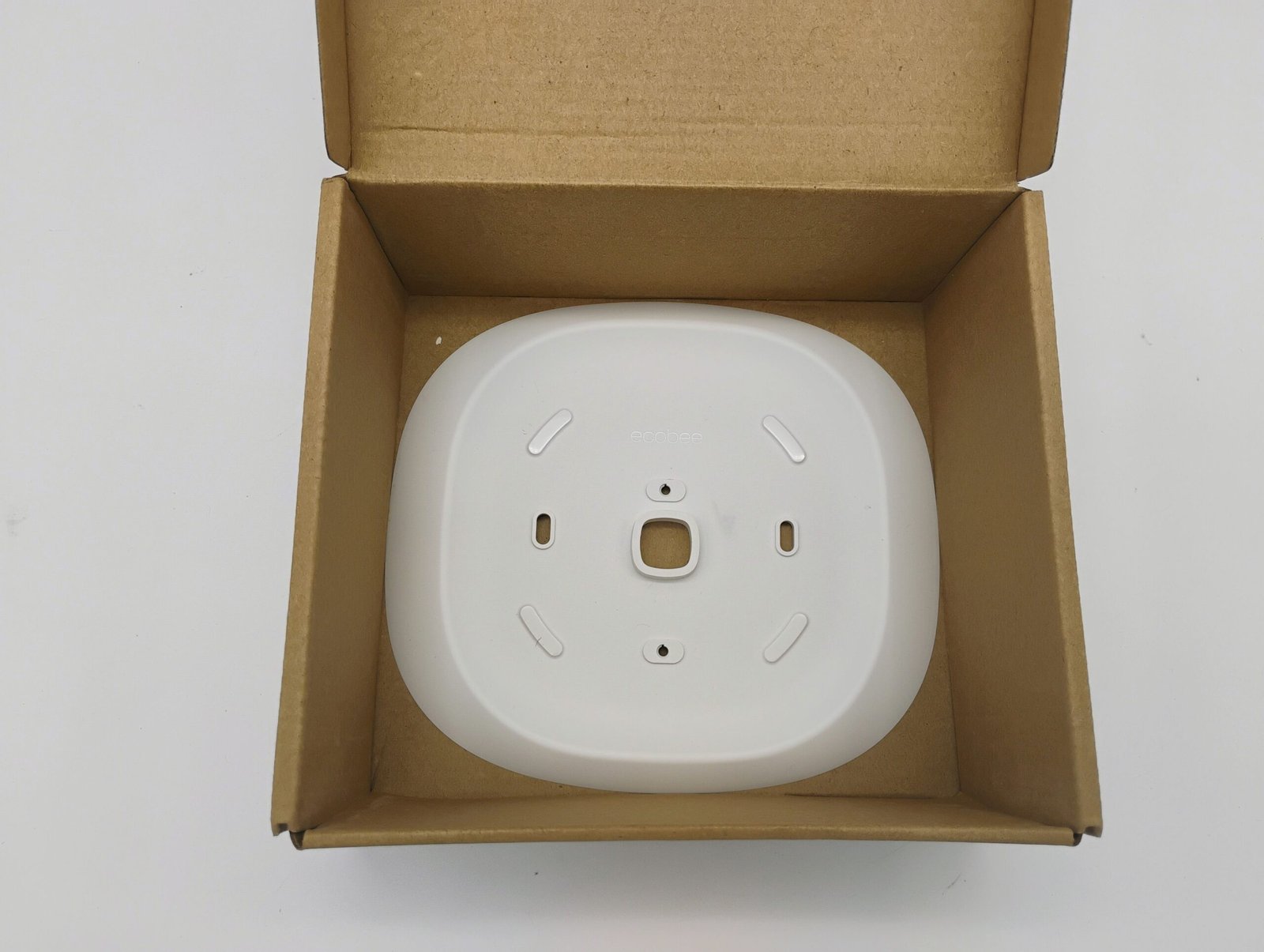 Ecobee Smart Thermostat Premium (EBSTATE601) — image 3 of 8