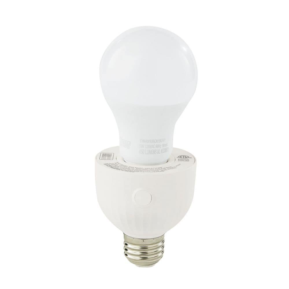 Indoor/Outdoor Screw-Based Lighting Smart Socket Powered by Hubspace - Image 7