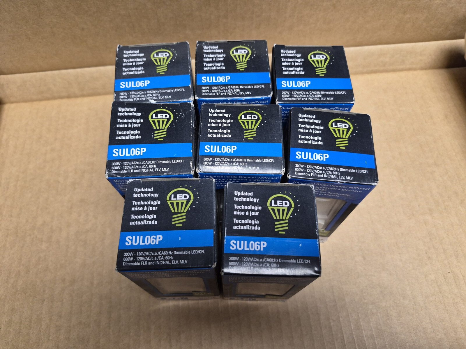 Lot of 8 Eaton SUL06P-W 1-Pole 3-Way Slide Dimmer with Preset — image 5 of 8