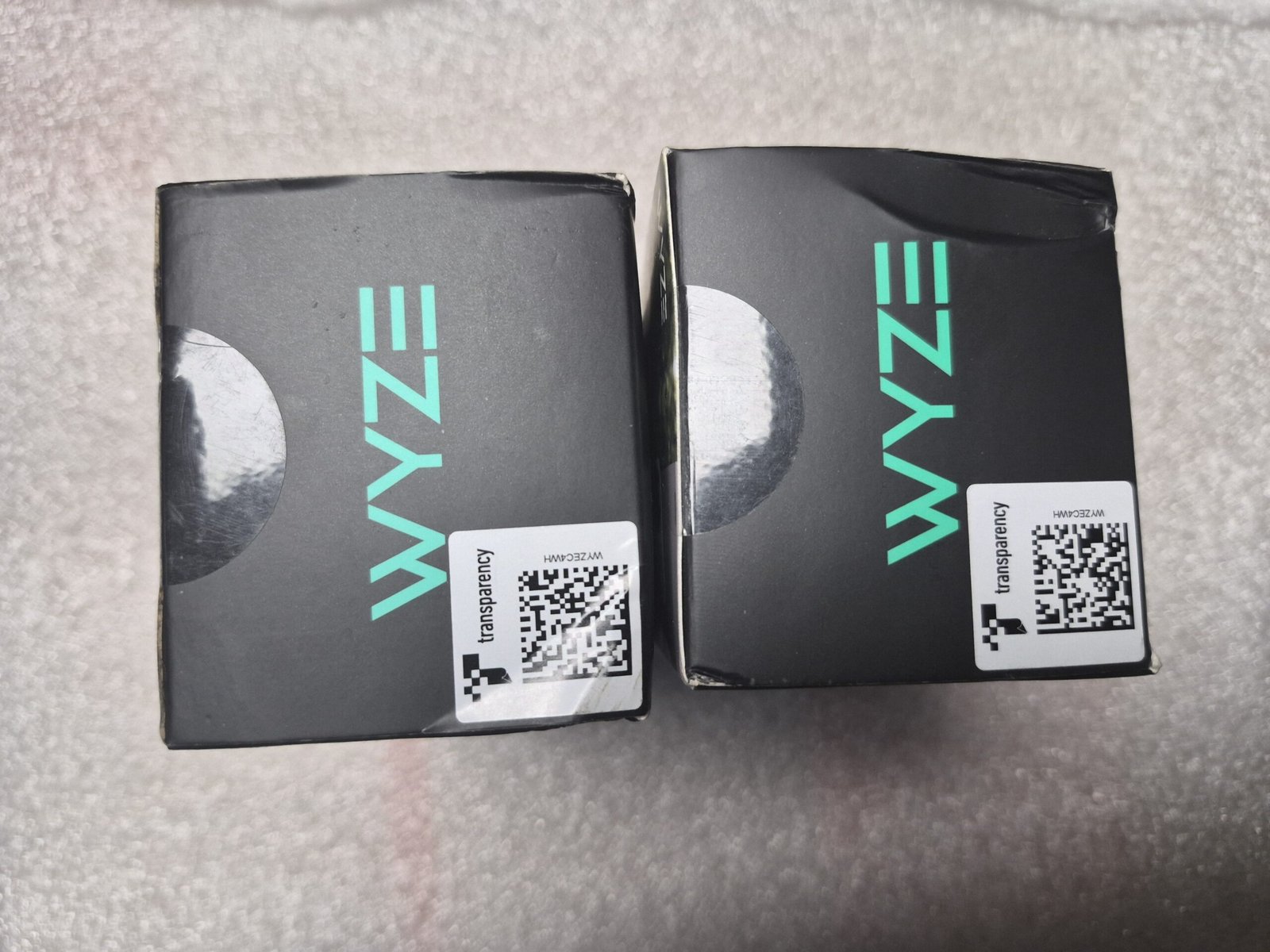 (2) Sealed Wyze Cam v4 - 2.5K QHD In/Outdoor WiFi Smart Security Camera — image 6 of 19