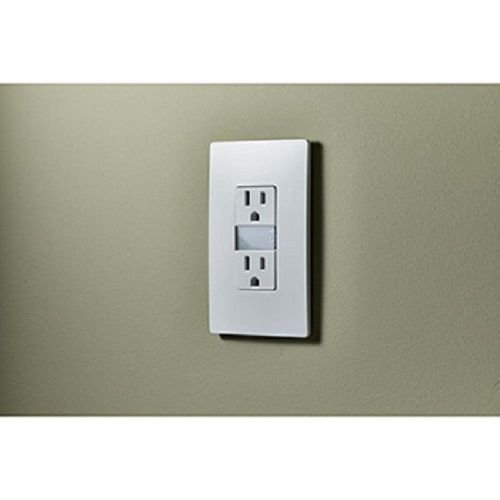 Pass & Seymour NTL885TRW 15A 125W Decorator Tamper-Resisitant Nightlight Outlet — image 2 of 5