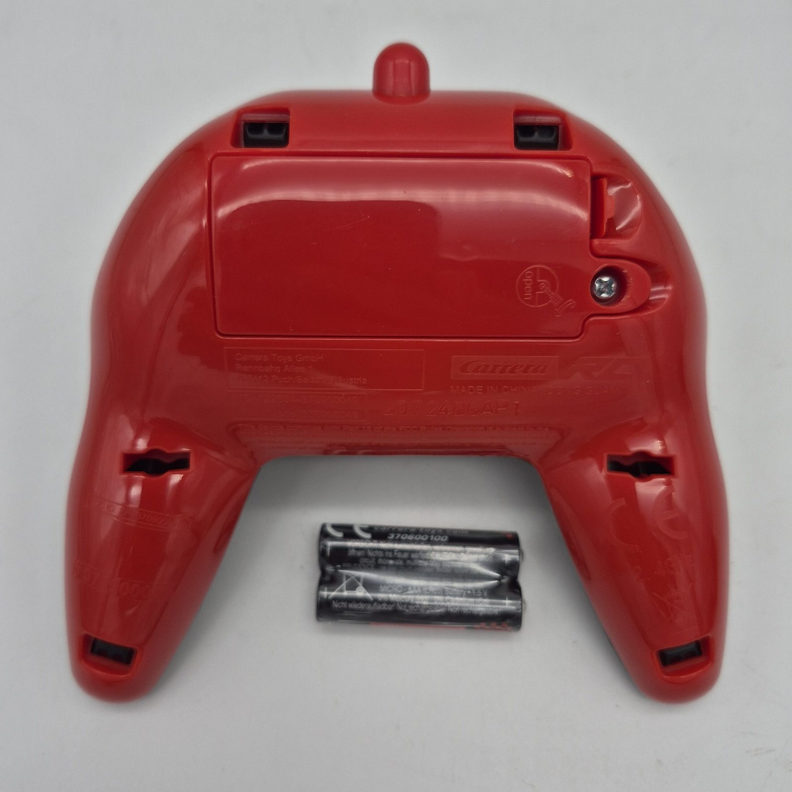 Lot of 2 Carrera RC Mario Kart Yoshi Mach 8 2.4 GHz Replacement Transmitters — image 2 of 9