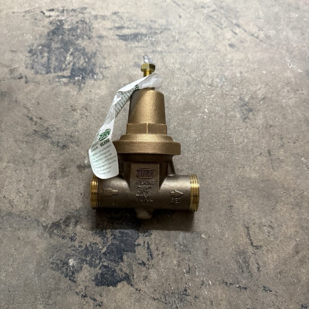 Zurn Wilkins 3/4" 70XLDU Pressure Reducing Valve (No Union Fittings)