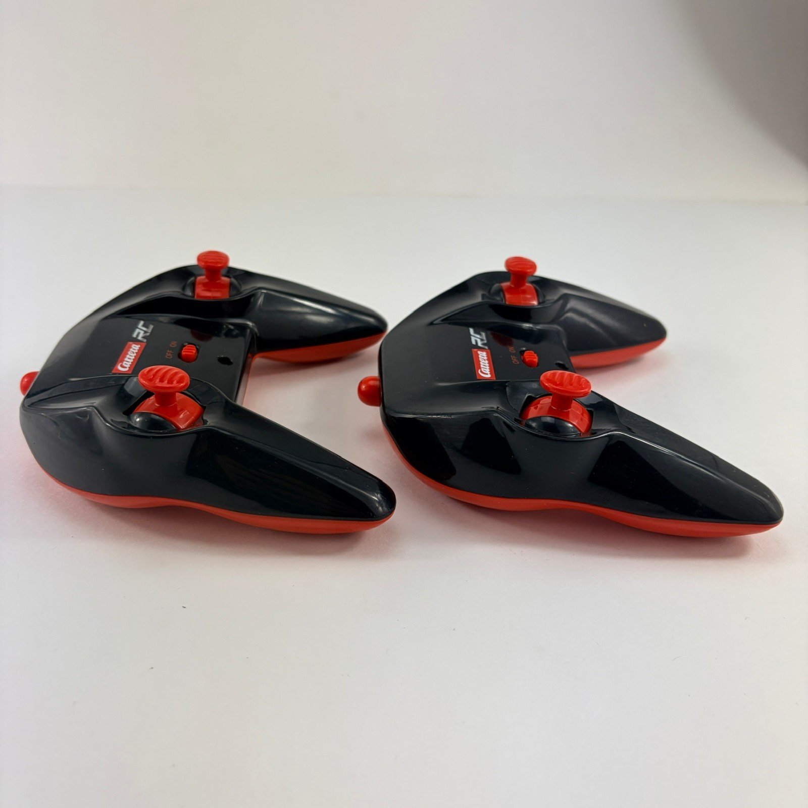 Lot of 2 Carrera RC Mario Kart Yoshi Mach 8 2.4 GHz Replacement Transmitters — image 6 of 10