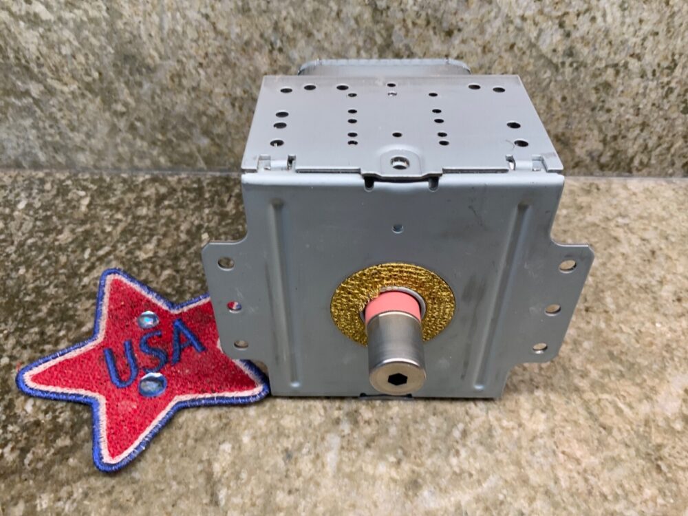 Genuine Microwave Oven Magnetron Toshiba 2M303H - Image 3